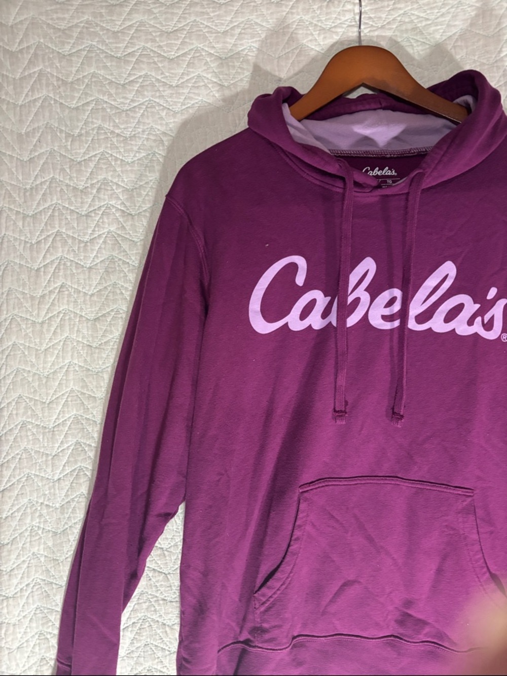 Cabela's Women's Plum Logo Pullover Hoodie - Light Lilac Script - Picture 3 of 7